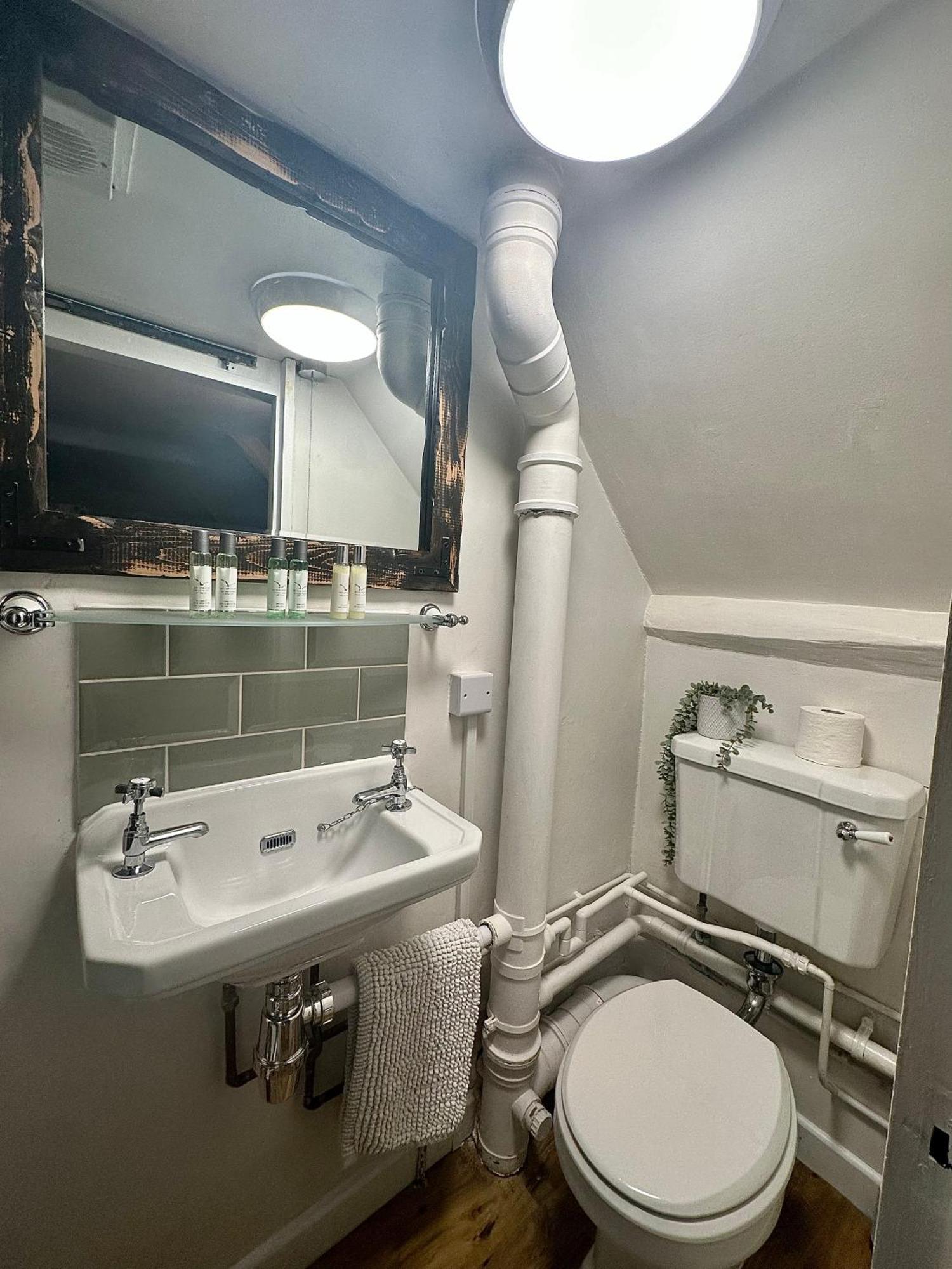 The Snug - Cosy In Grade Ii Listed Building Бат